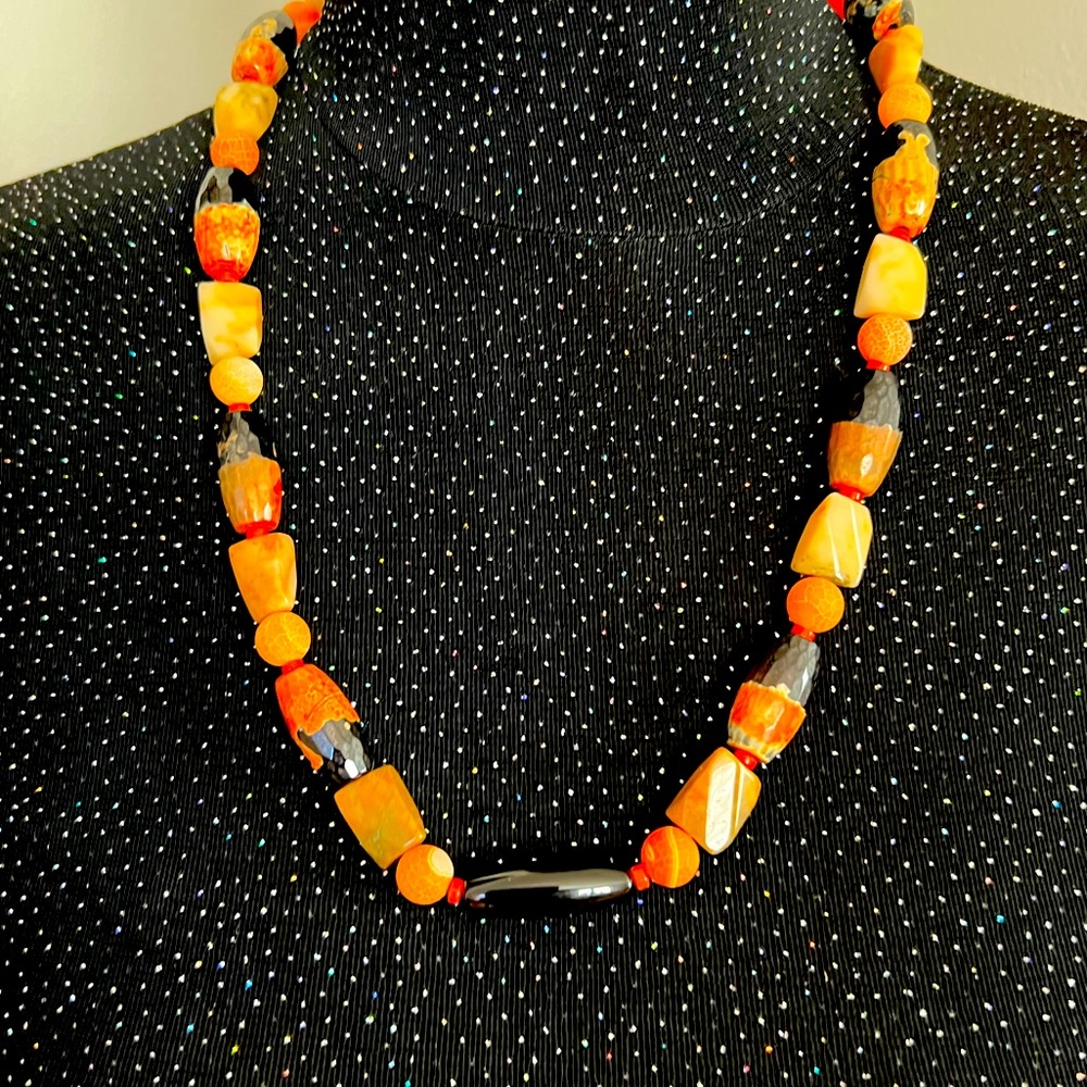 26” Handmade Earth-tone Necklace w/Black, Orange &Tan Colors Copper Clasp NWOT